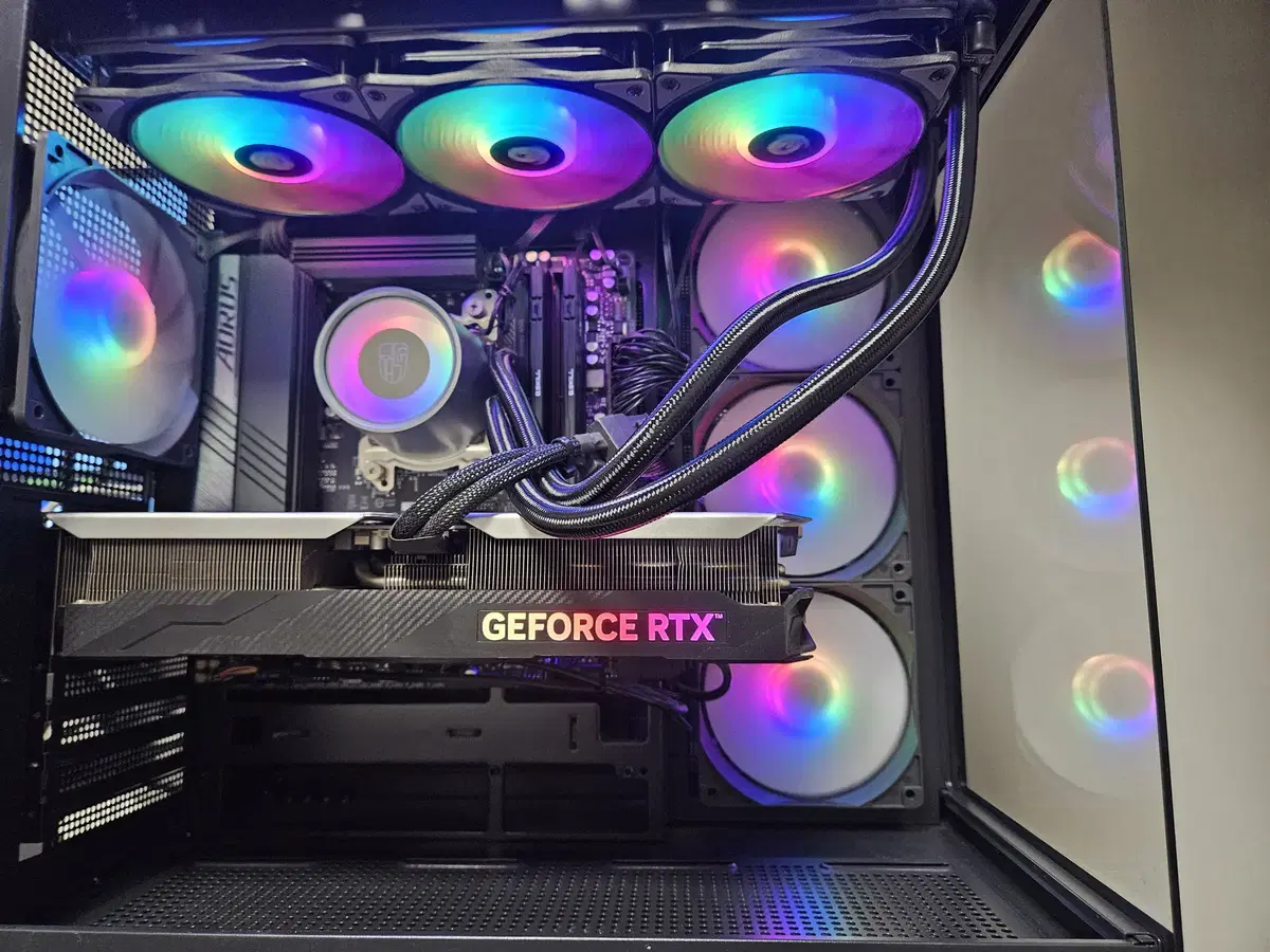 급처. 7950x3d, rtx4070ti 갤럭시 본체